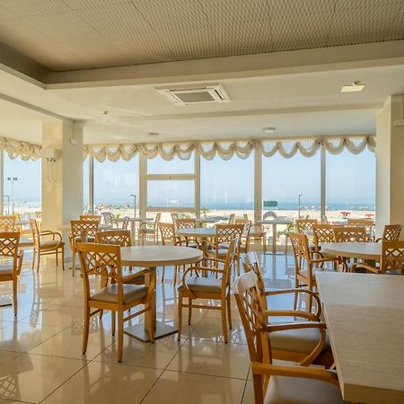 Hotel Astor Rimini Eksteriør billede