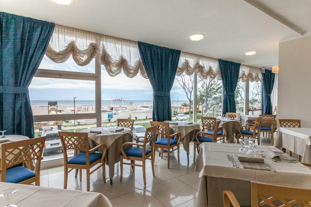 Hotel Astor Rimini Eksteriør billede