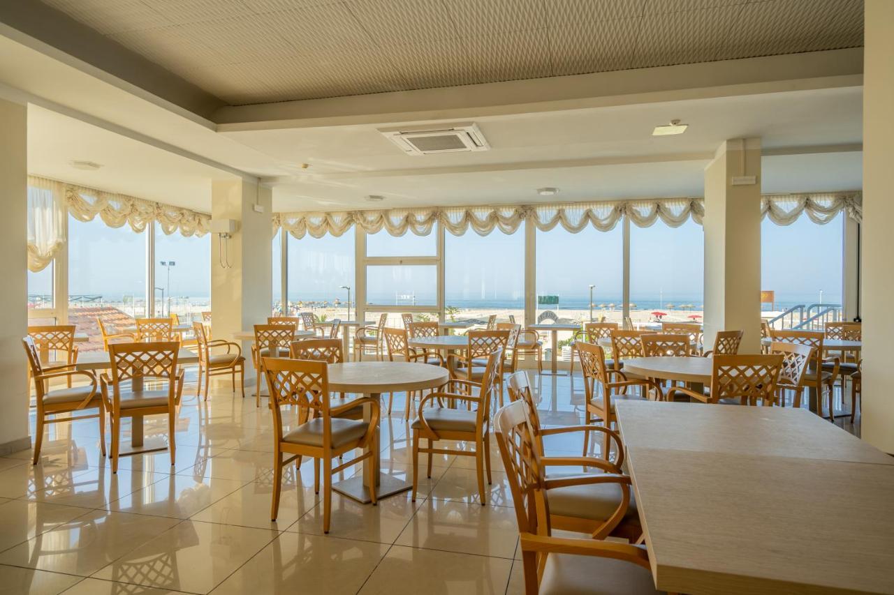Hotel Astor Rimini Eksteriør billede