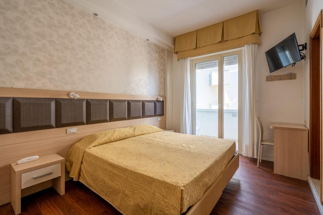 Hotel Astor Rimini Eksteriør billede