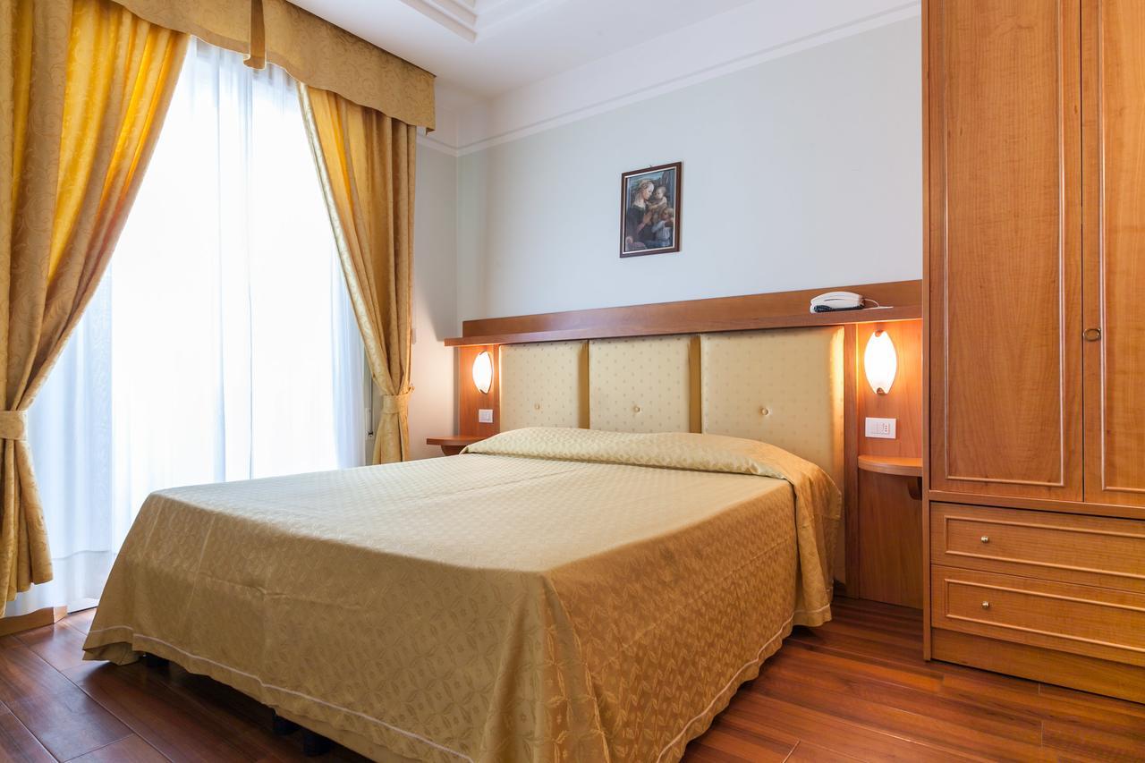 Hotel Astor Rimini Eksteriør billede