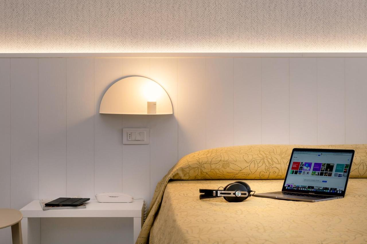 Hotel Astor Rimini Eksteriør billede