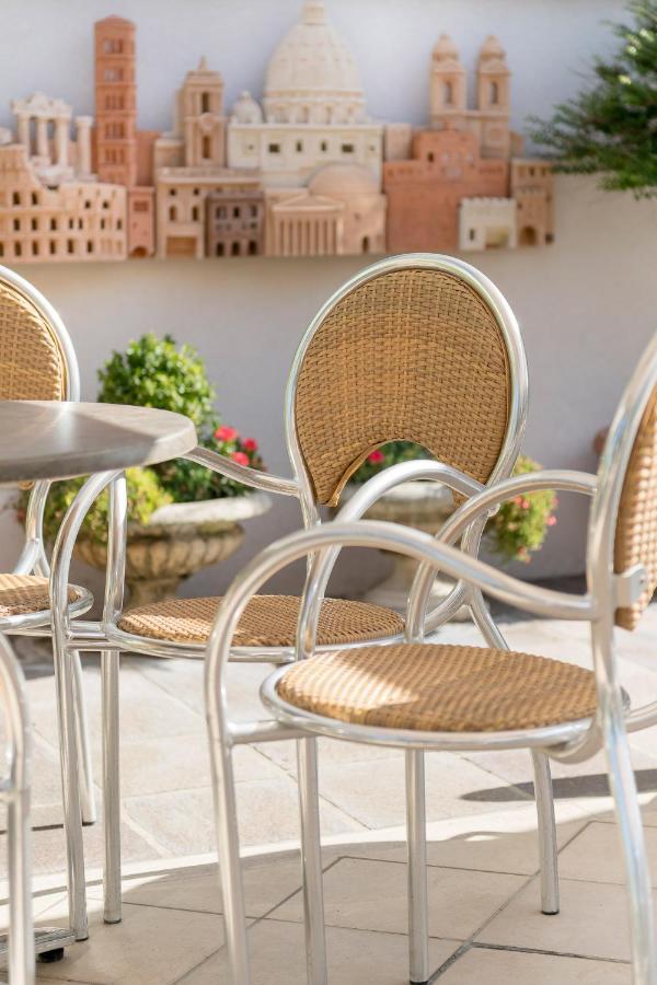 Hotel Astor Rimini Eksteriør billede